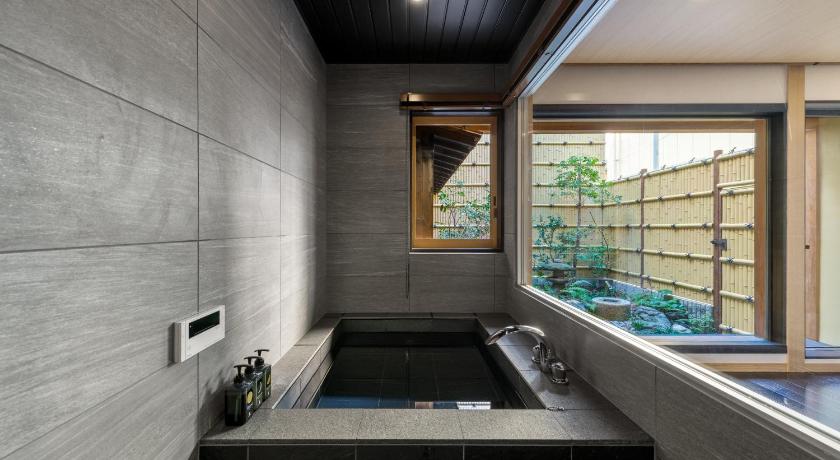 Hanatoki Machiya House - image 7