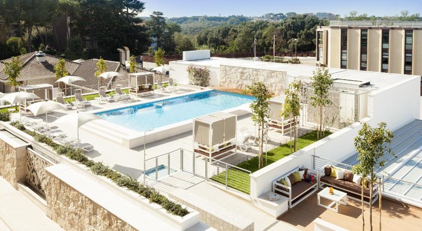 ローマ Adagio Rome Vatican Aparthotel 4つ星 ホテル ロビー