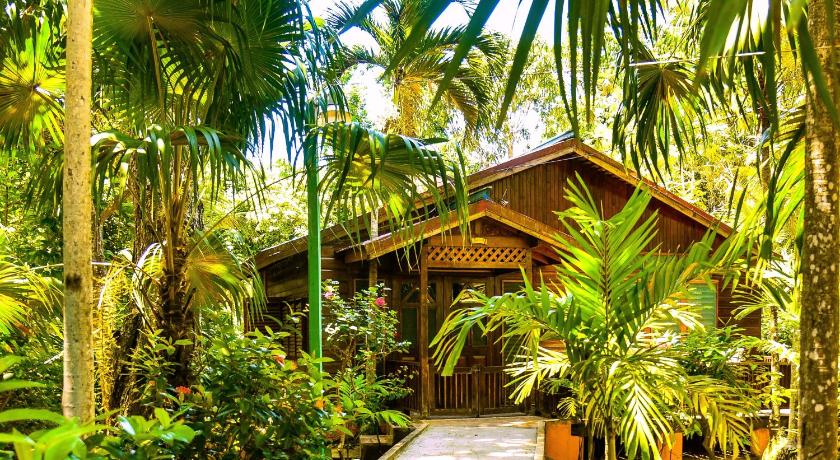 Lighthouse Inn 2 — Hotel in Negril