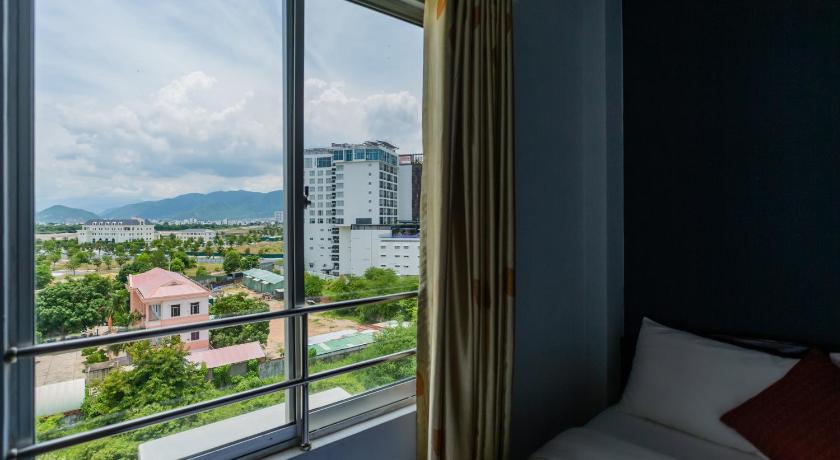 Thanh Long Hotel photo