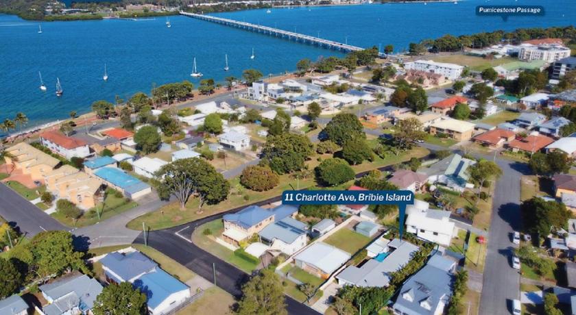 Beary's Rest on Bribie Island photo