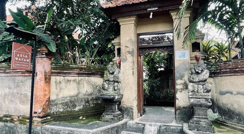 Arsa Wayan Guest House — Hotel in Bali