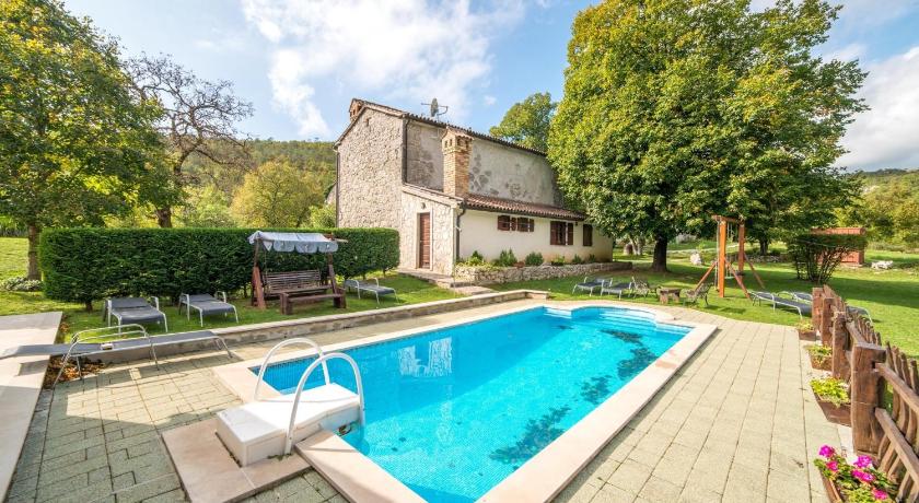 Family friendly house with a swimming pool Roc, Central Istria - Sredisnja Istra - 17446 photo