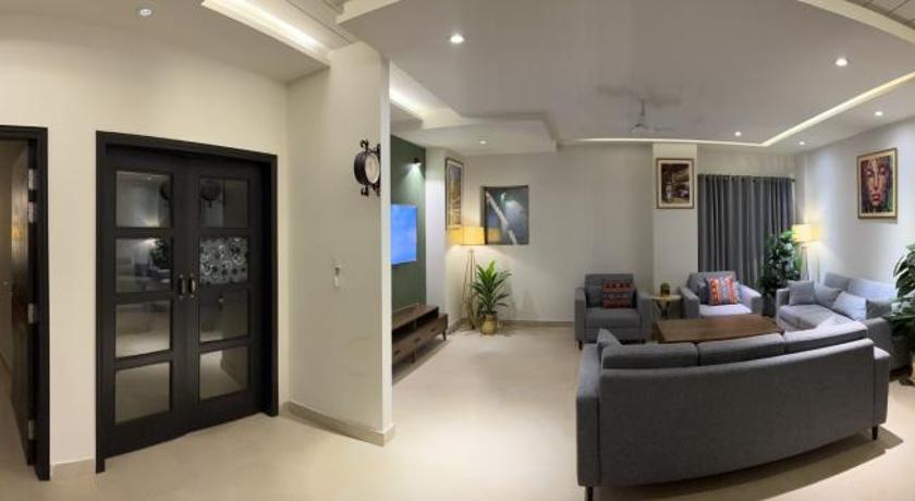 Serenity Corner 4 BHK photo