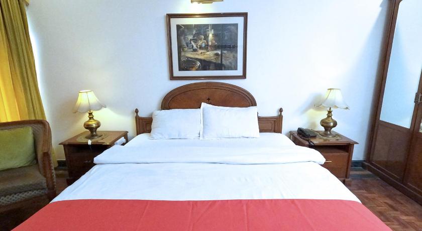 Capital O 1100 Hotel Kwality Regency photo