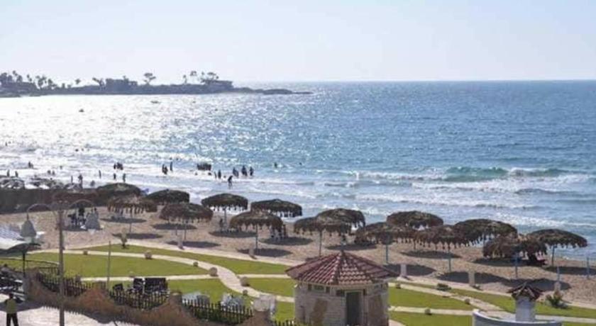 2bed rooms 95m, Garden&sea view, first floor, Family only دور اول بمدخل مستقل photo