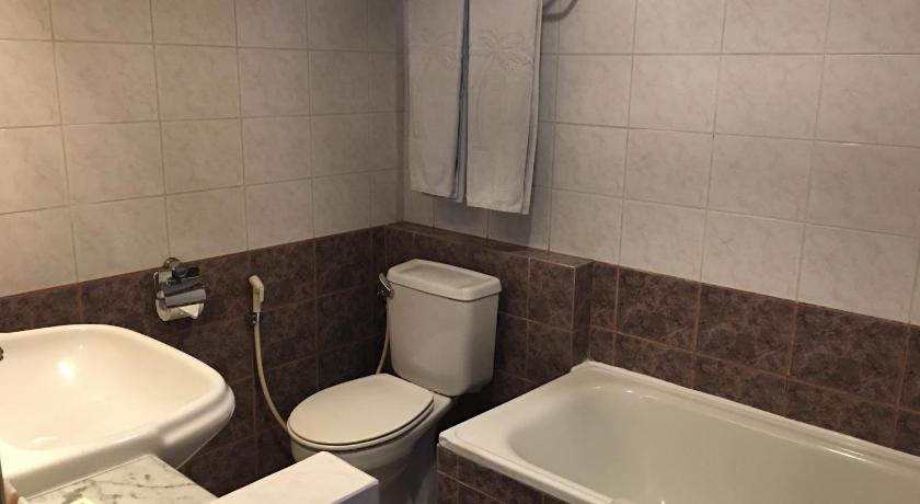 Image of 1 BR Business - Non-Smoking 9