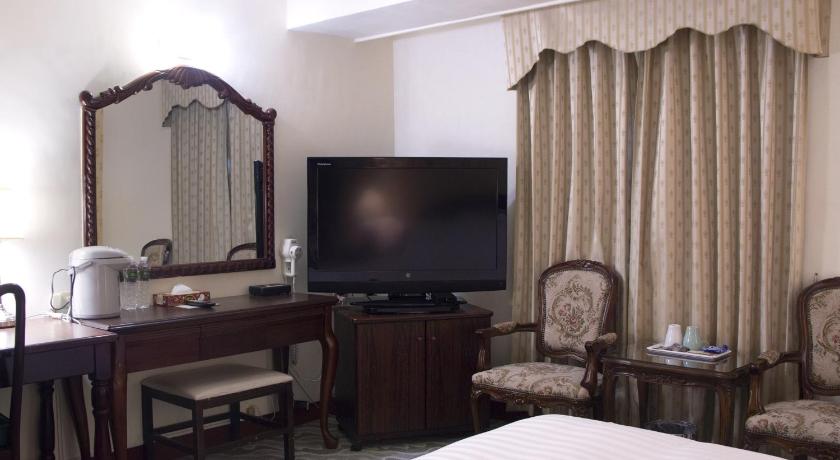 Image of Superior Queen Room 5