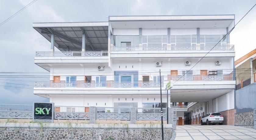 Urbanview Hotel Sky Batu Malang by RedDoorz – Punten, MO