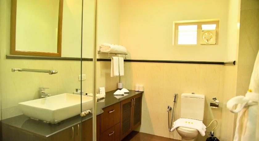Niraamaya Luxury Private Home Stay -Chikmagalur photo