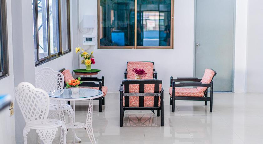 Pasawang Hotel (โรงแรมภาสว่าง) photo