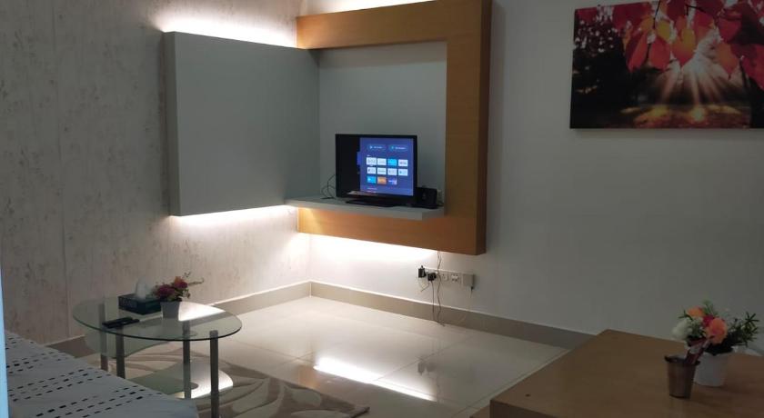 Shaftsbury Residence Cyberjaya Wifi, Netflix, Free Parking photo