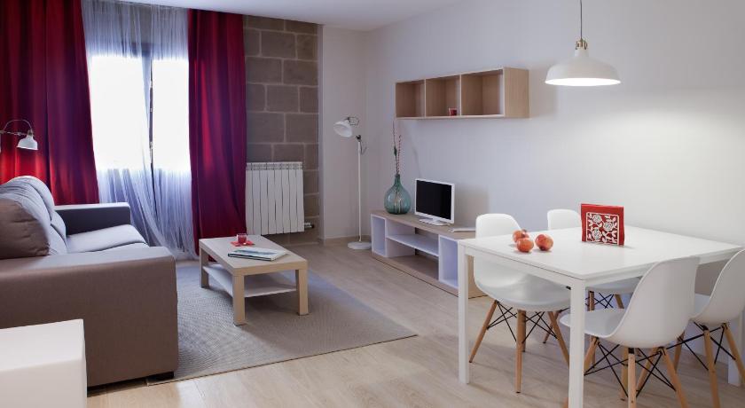 Apartamentos Turisticos Beethoven Haro
