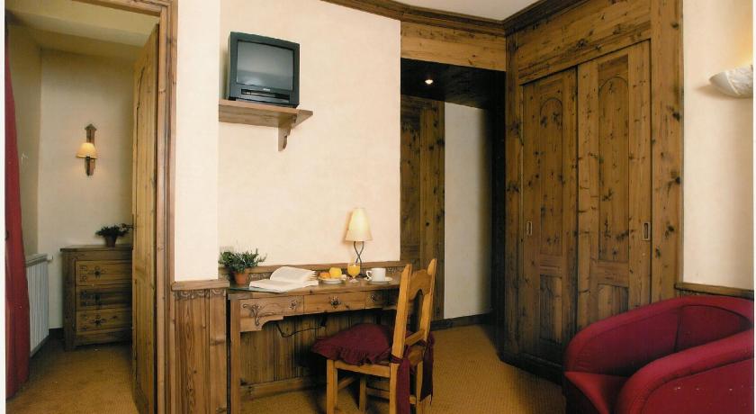 Image of Standard Double or Twin Room 6