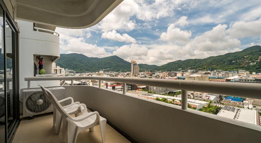 Patong Tower Condominium by Lofty photo