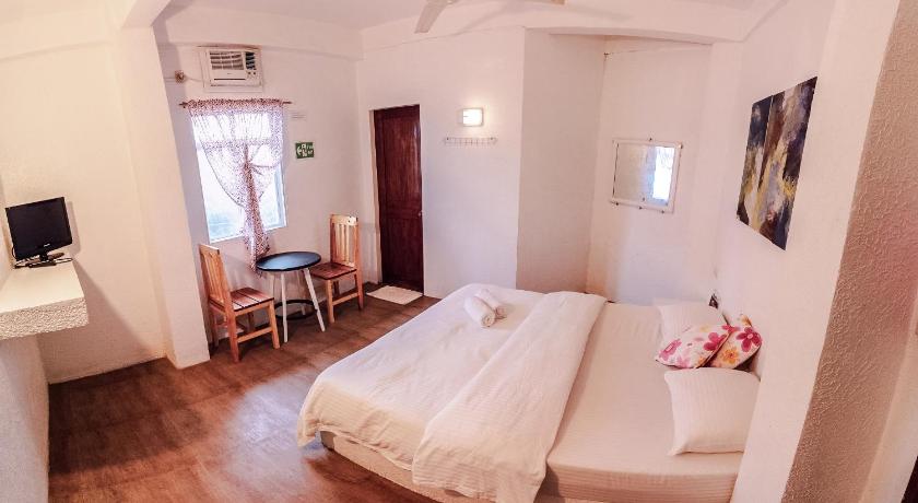 Image of Deluxe Room 1