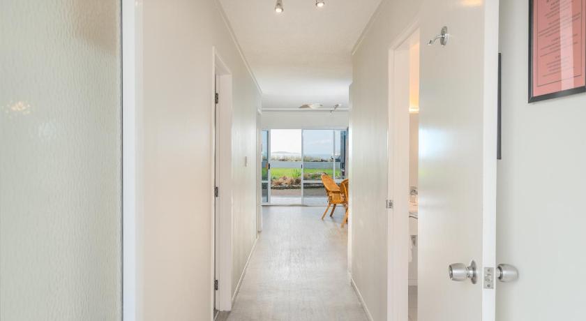 Image of Two Bedroom Apartment with Sea View - Ground floor 1