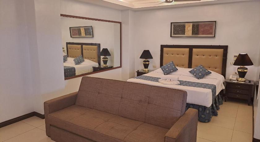 Image of Balcony Room 7