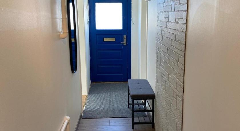 The Little Guesthouse Downtown - Keflavik Airport photo