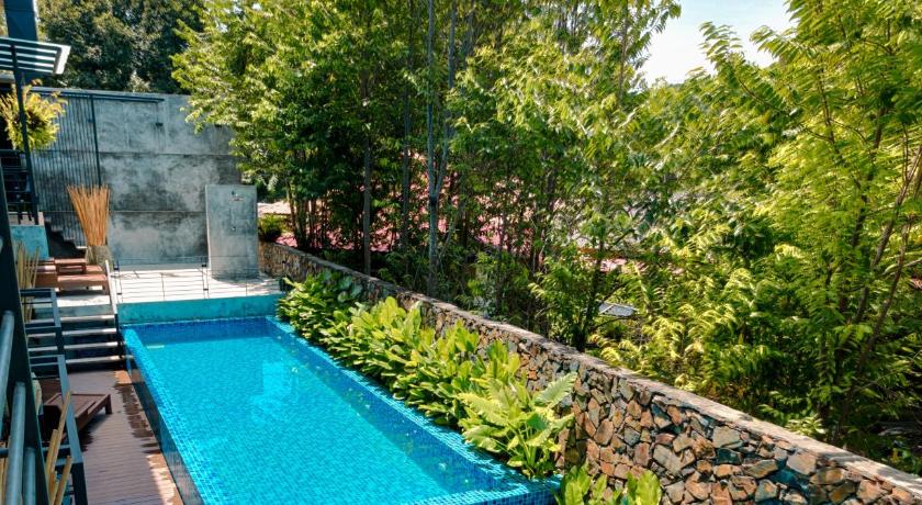 Lot 33 Boutique Hotel - image 14