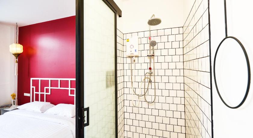 Image of Deluxe Double  Room 14