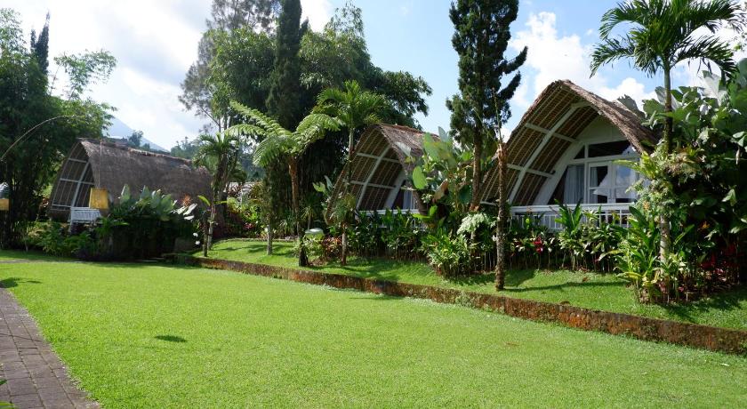 Village Above the Clouds - Desa Atas Awan Eco-boutique Hotel photo