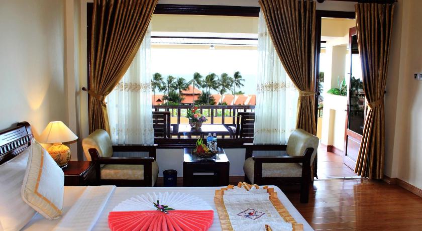 Image of Deluxe Hillside Sea View Room 15