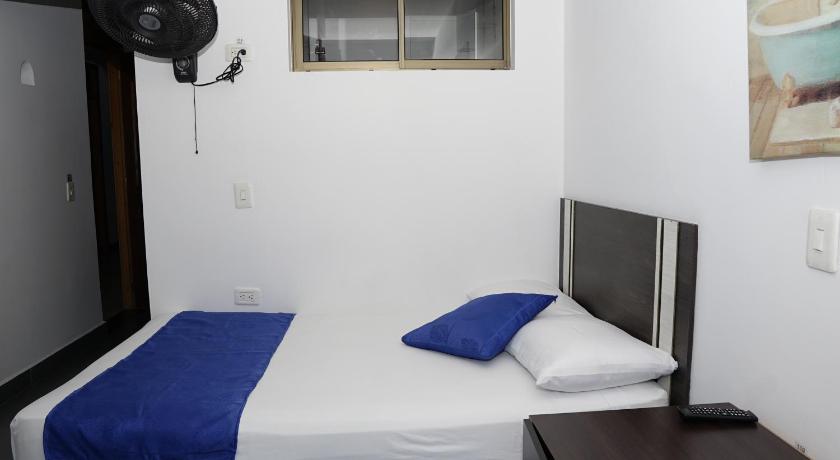 Hotel San Fernandos Plaza photo