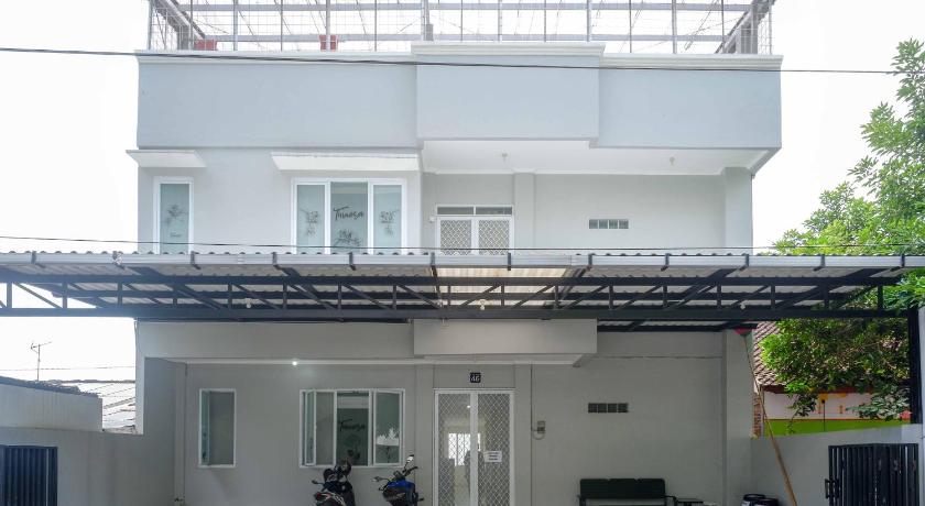 RedDoorz Syariah near Gerbang Tol Krapyak 2 Semarang - image 9