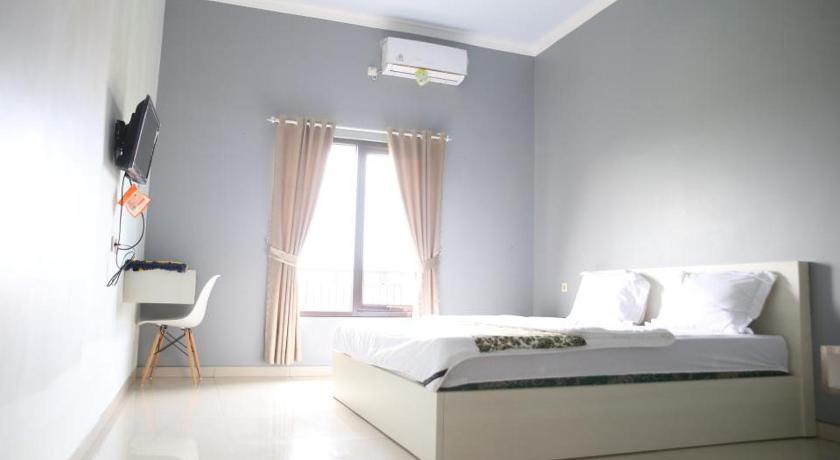 Cemara Guest House Syariah Kertajati photo