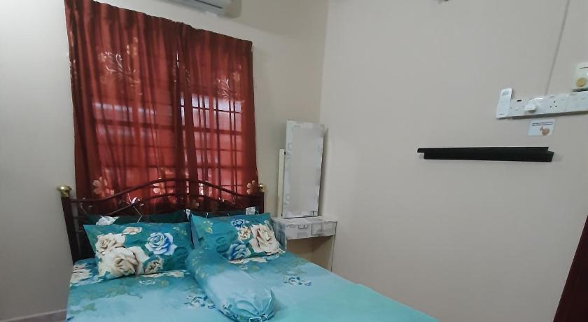 HAIDA'S HOMESTAY Seri Iskandar, Perak photo