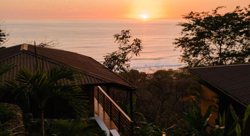 Vista del Alma Boutique - Adult Only photo