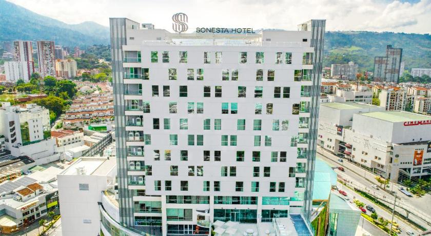 Sonesta Hotel Bucaramanga photo
