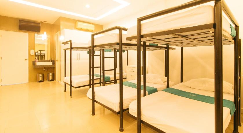 Image of Bunk Bed in Mixed Dormitory Room 0