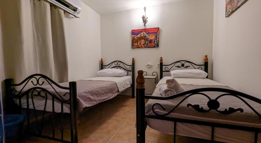 New Citadel Hostel photo