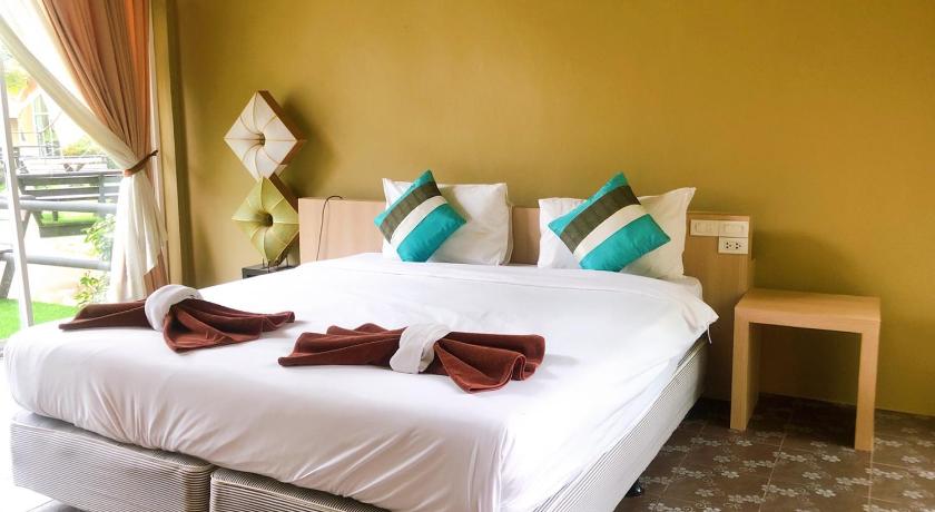 Image of Standard Double or Twin Room with Balcony 3