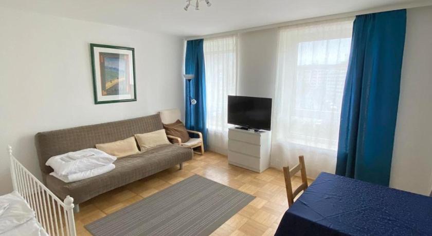 Mainhatten Apartment — Hotel in Frankfurt am Main
