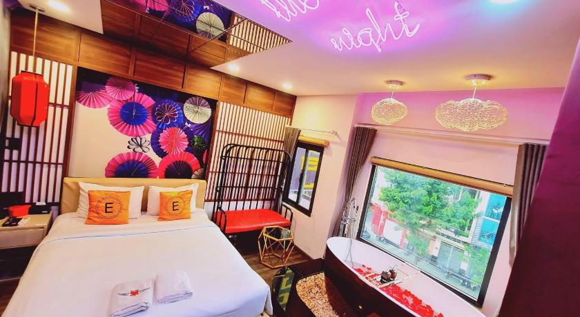 EROS Hotel - Love Hotel photo