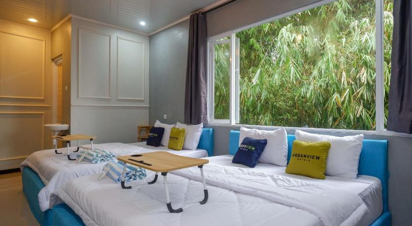 Urbanview Hotel Umbrella Dieng — Hotel in Wonosobo