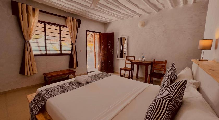 Imagem de Quarto Duplo Padrão com vista para o mar (Standard Double Room with Sea View) 0