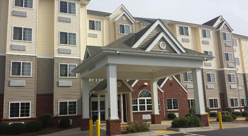 Microtel Inn & Suites by Wyndham Columbus/Near Fort Benning