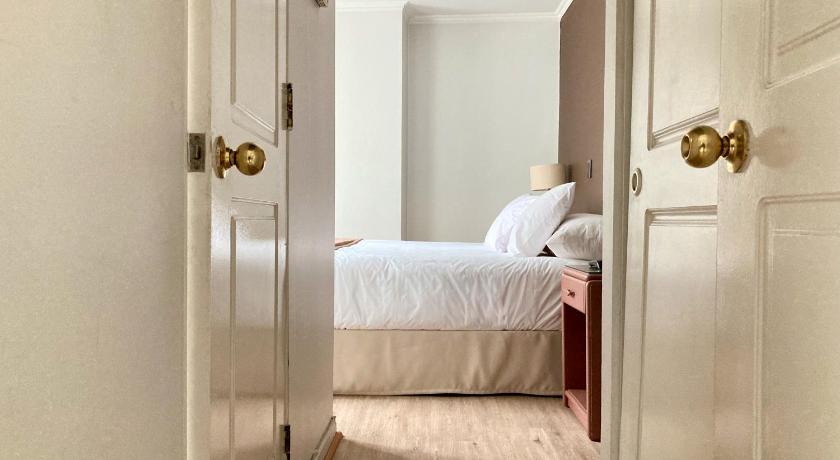 Apart Hotel Elite Las Condes — Hotel in Santiago