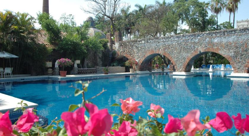 Hotel Hacienda Vista Hermosa photo
