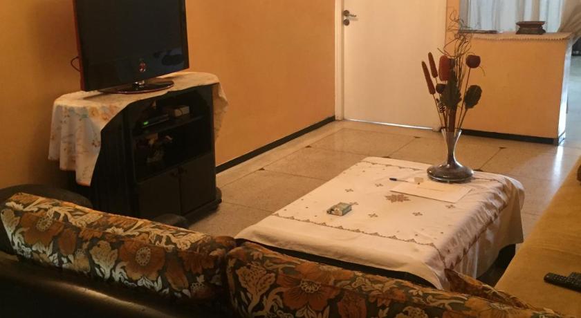 Property located in a quiet area close to the train station and town