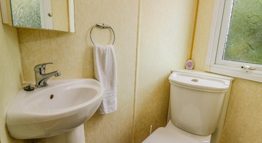 Tegrin Rosehaven 3-Star Single Room room