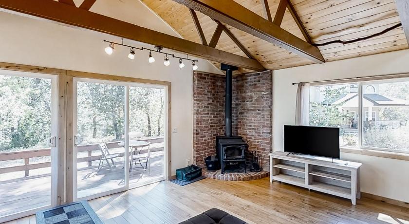 Cascadel Hideaway photo