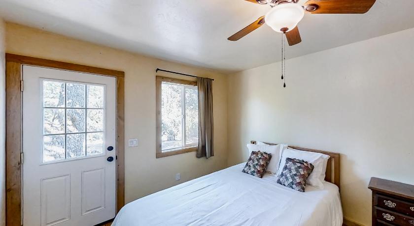 Cascadel Hideaway photo
