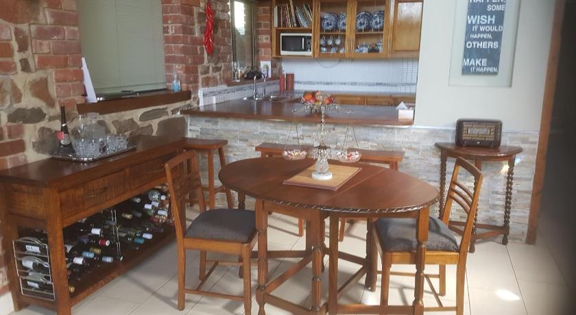 Highland valley escape -High Roost B&B photo