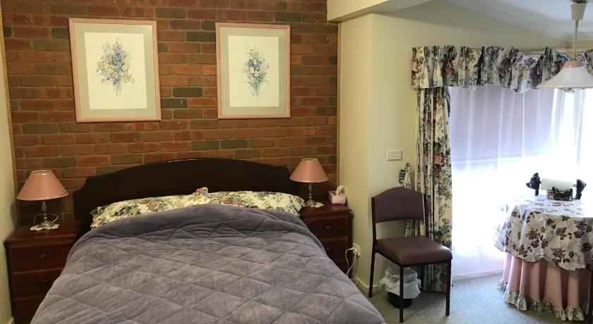 Lanaud Farm Stay photo