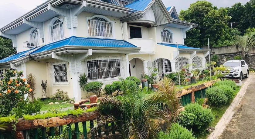 Alegria Hotel — Hotel in Batangas